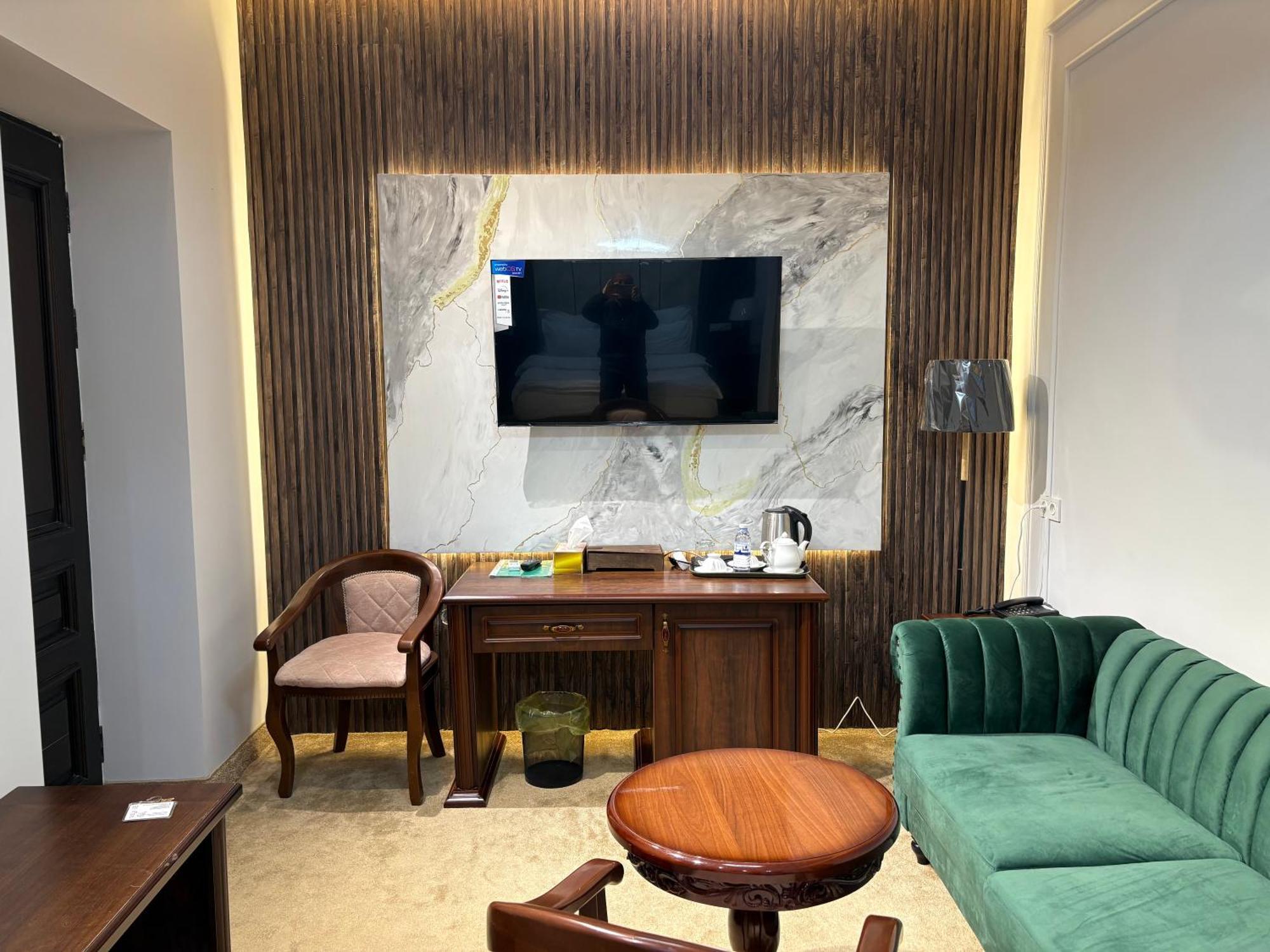 Boulevard Palace Hotel Samarkand Esterno foto