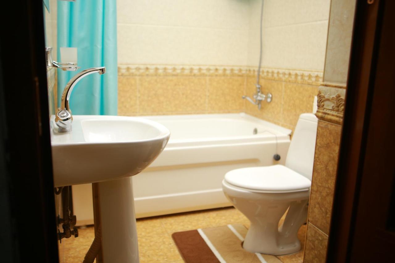 Boulevard Palace Hotel Samarkand Esterno foto